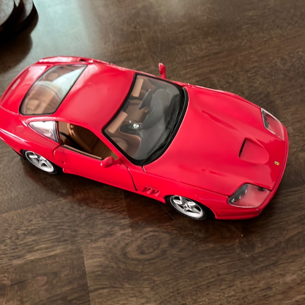 Die cast. Red Ferrari